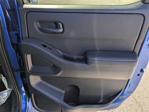 New 2026 Nissan Frontier SV image 30