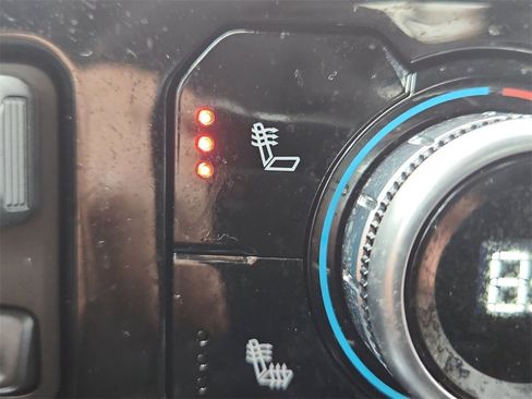 Used 2024 GMC Sierra 1500 Elevation w/ Preferred Package image 33