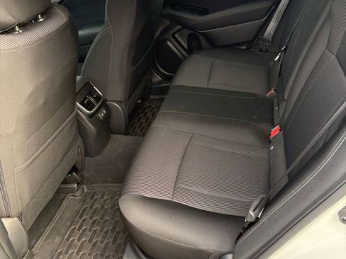 Used 2022 Subaru Legacy Premium image 9