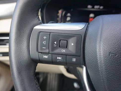 Used 2023 INFINITI QX60 Luxe w/ Cargo Package FWD image 8