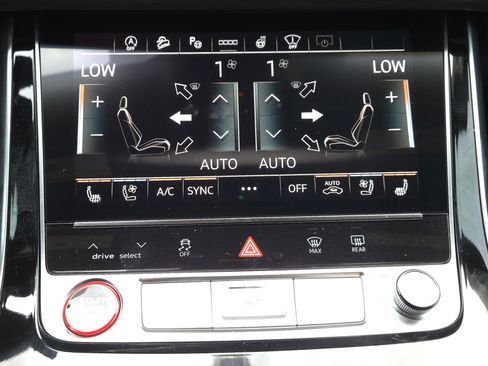 New 2026 Audi SQ8 Prestige image 19