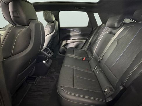 Used 2024 Cadillac Lyriq Sport w/ LPO, Floor Liner Package AWD/4WD image 27