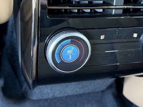 New 2025 Land Rover Range Rover Sport SE image 34