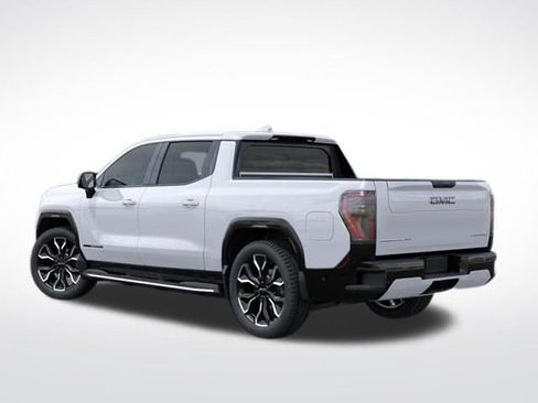 Used 2025 GMC Sierra EV Denali image 3