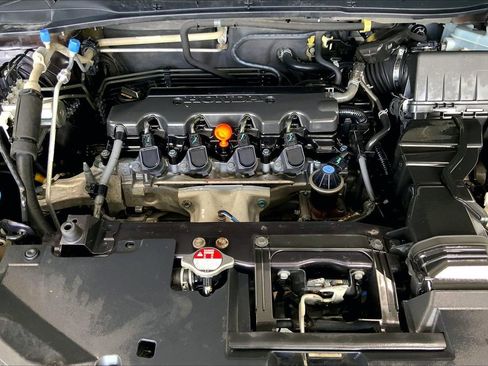 Used 2017 Honda HR-V EX image 9