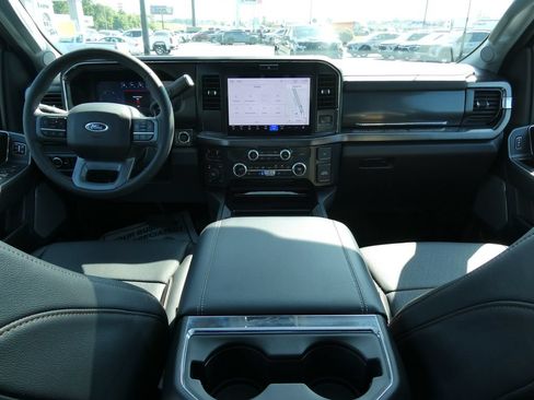 Used 2026 Ford F250 Lariat AWD/4WD image 21