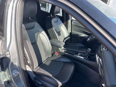 Used 2022 Jeep Compass Latitude AWD/4WD image 8