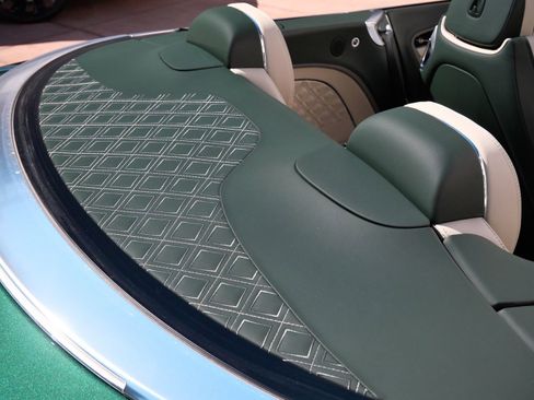 Used 2022 Bentley Continental GT Mulliner AWD/4WD image 9