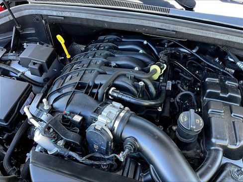 Used 2024 Dodge Durango GT AWD/4WD image 32