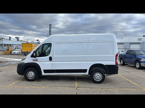 Used 2019 RAM ProMaster 1500 w/ Interior Convenience Group image 3