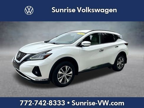 Used 2022 Nissan Murano SV FWD image 1