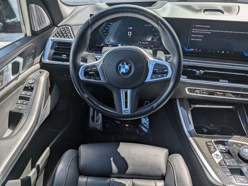 Used 2024 BMW X5 M60i AWD/4WD image 17