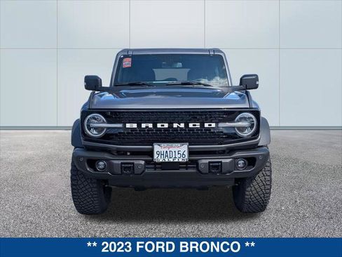 Used 2023 Ford Bronco Wildtrak image 8