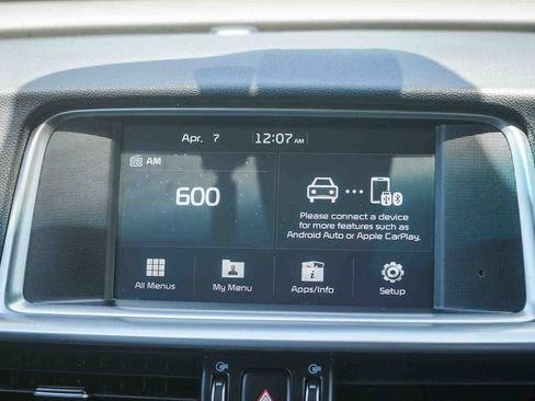 Used 2020 Kia Optima SE FWD image 16