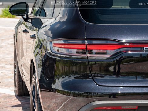 Used 2024 Porsche Macan image 47