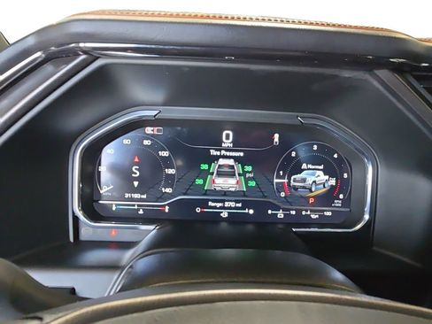 Certified 2025 GMC Sierra 1500 AT4 w/ Technology Package AWD/4WD image 14