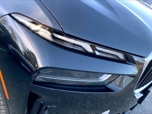 Certified 2025 BMW X7 xDrive40i image 26