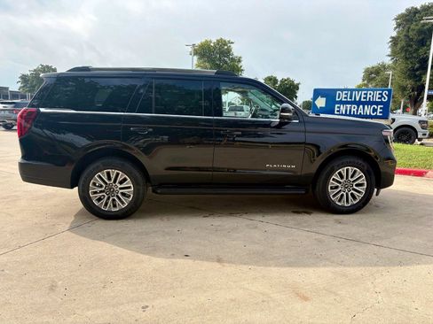 New 2026 Ford Expedition Platinum AWD/4WD image 8