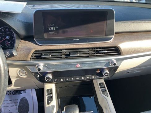 Used 2022 Kia Telluride EX w/ EX Premium Package image 17