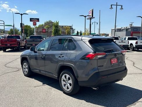 Used 2023 Toyota RAV4 XLE w/ Convenience Package AWD/4WD image 4