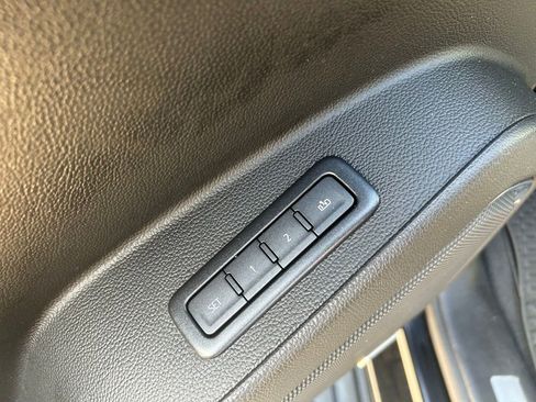Used 2019 Chevrolet Suburban Premier w/ RST Edition RWD image 52