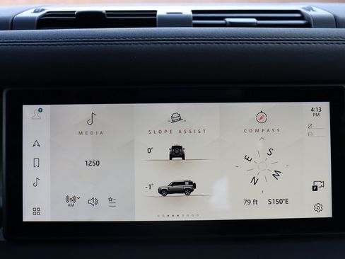 Used 2022 Land Rover Defender 110 S AWD/4WD image 28