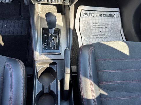 Used 2022 Mitsubishi Outlander Sport SE image 11