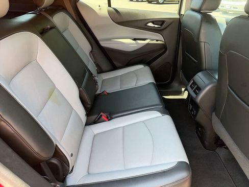Used 2018 Chevrolet Equinox Premier FWD image 15