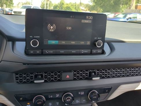New 2025 Honda Accord SE image 25