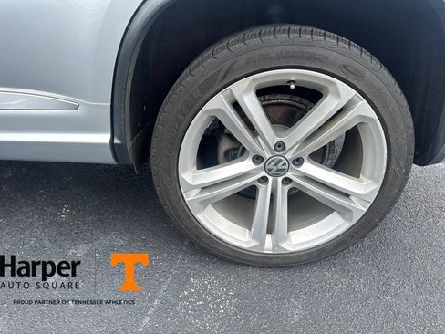 Used 2015 Volkswagen Tiguan R-Line AWD/4WD image 20