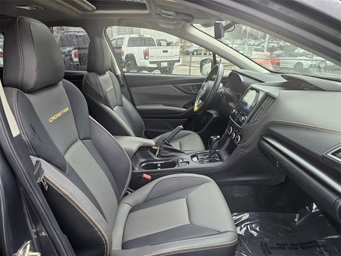 Used 2021 Subaru Crosstrek 2.5i Sport w/ Moonroof Package image 14