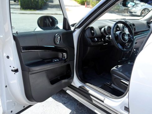 Used 2019 MINI Cooper Countryman FWD image 14