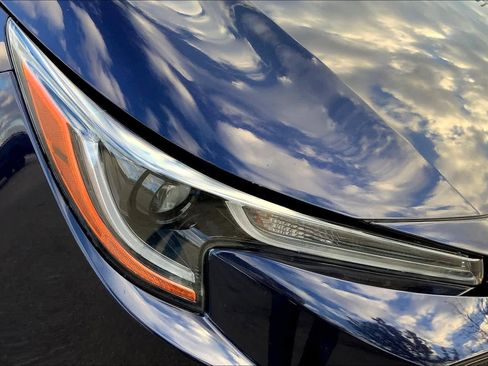 Used 2020 Toyota Corolla LE FWD image 26