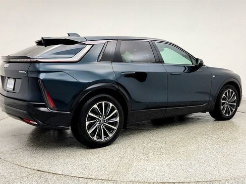 Used 2024 Cadillac Lyriq Sport image 5