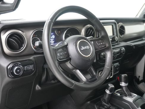 Used 2019 Jeep Wrangler Unlimited Sport S AWD/4WD image 12