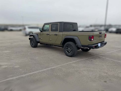 New 2026 Jeep Gladiator Sport image 8