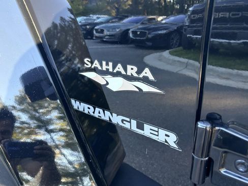 Used 2012 Jeep Wrangler Sahara AWD/4WD image 13