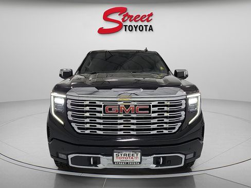 Used 2024 GMC Sierra 1500 Denali w/ Denali Reserve Package AWD/4WD image 6