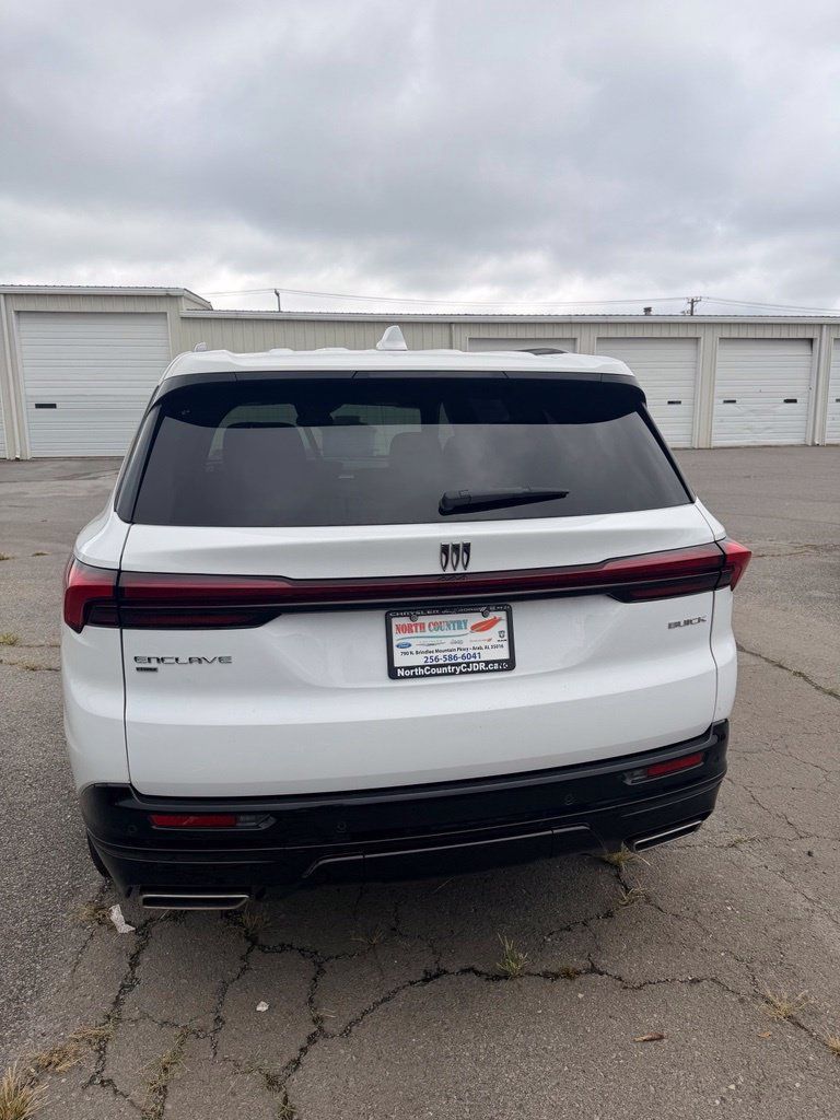 Used 2026 Buick Enclave Sport Touring AWD/4WD image 4