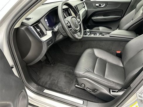 Certified 2025 Volvo XC60 B5 Plus image 11