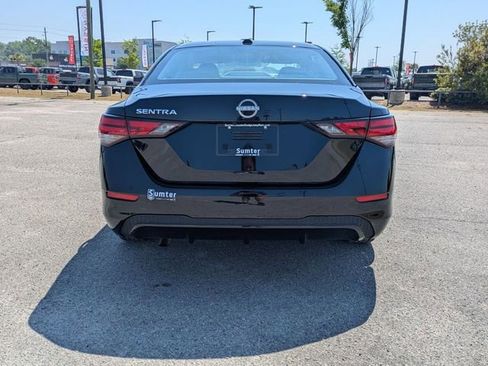 Used 2025 Nissan Sentra SV FWD image 4