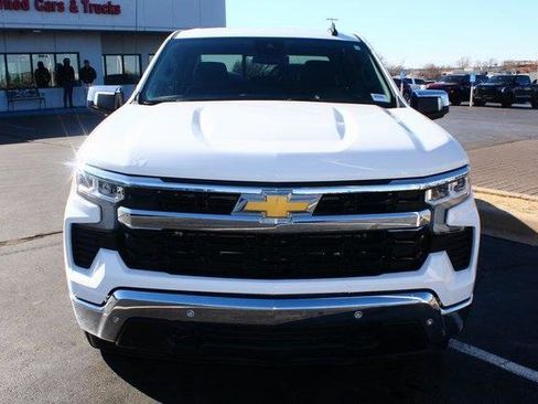 Used 2024 Chevrolet Silverado 1500 LT w/ Safety Package image 4