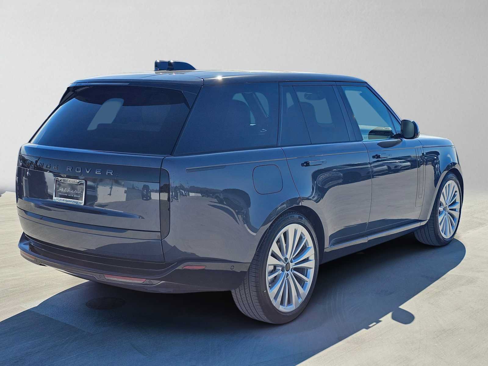 New 2026 Land Rover Range Rover SE AWD/4WD image 5