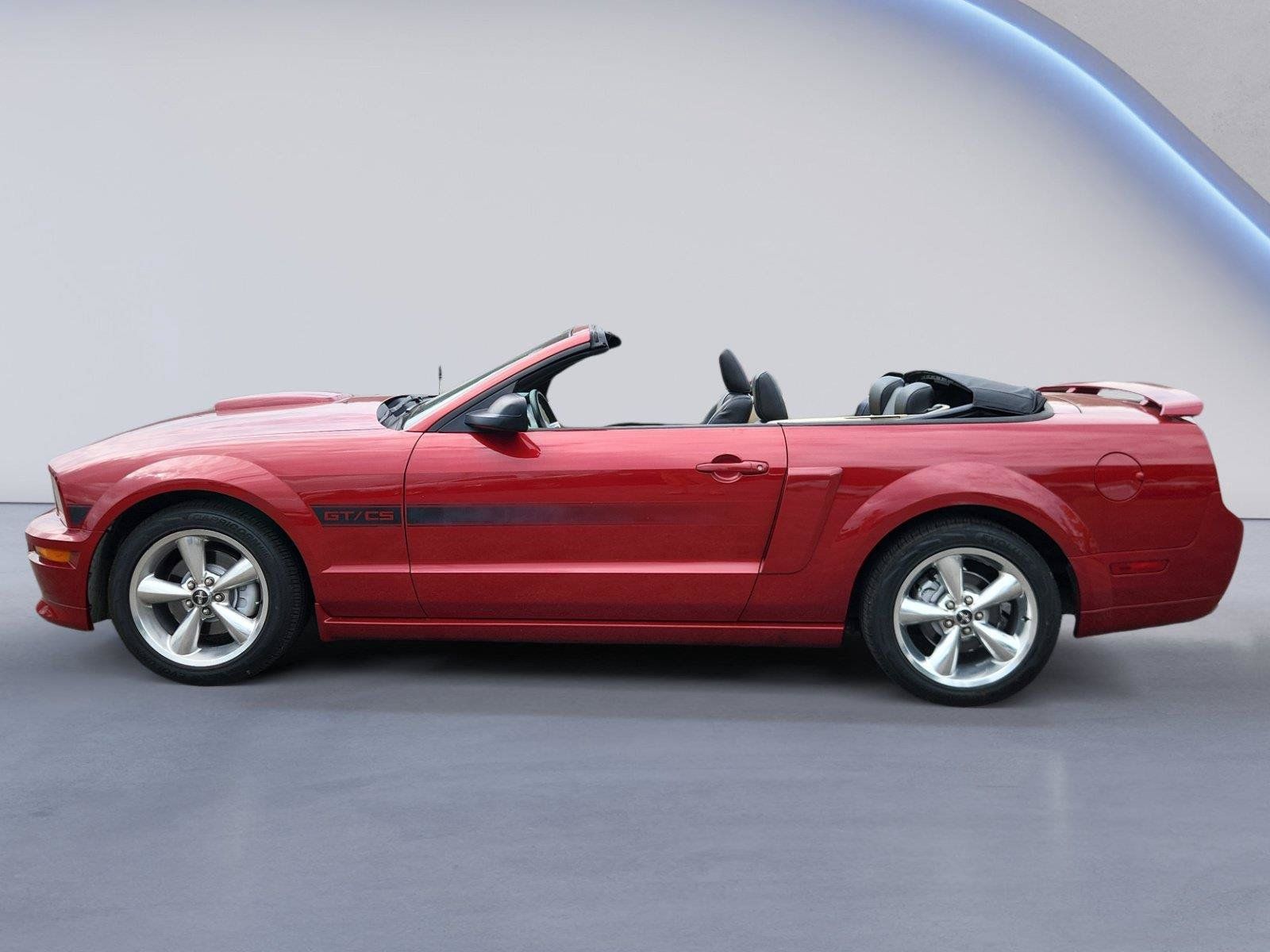 Used 2008 Ford Mustang GT Premium RWD image 6