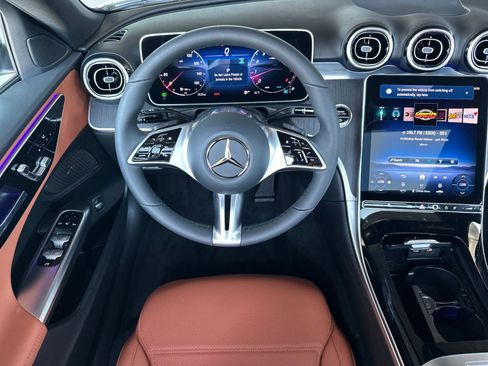 New 2025 Mercedes-Benz C 300 4MATIC Sedan image 15