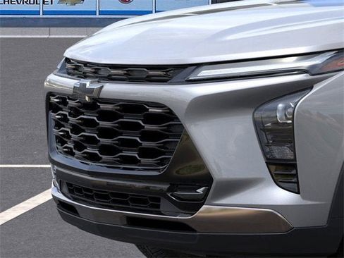 New 2026 Chevrolet Trax ACTIV w/ Sunroof Package image 13