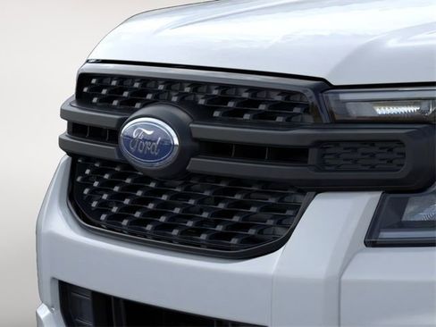 Used 2025 Ford Ranger XL w/ Trailer Tow Package AWD/4WD image 9