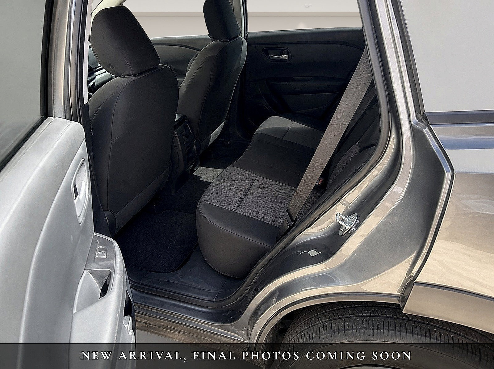 Used 2025 Nissan Rogue SV AWD/4WD image 11