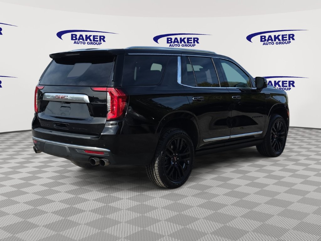 Used 2024 GMC Yukon Denali w/ Advanced Technology Package AWD/4WD image 5