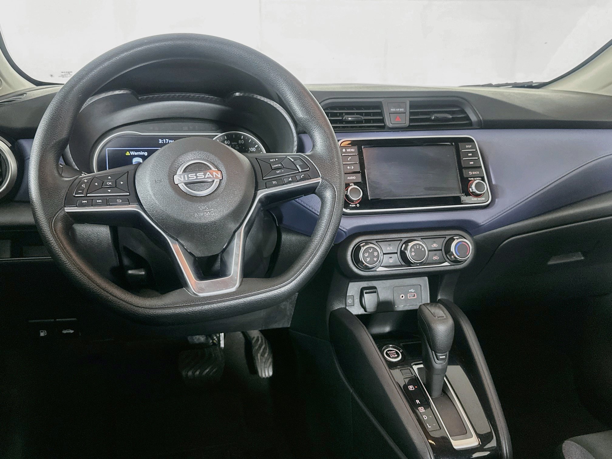 Used 2024 Nissan Versa SV FWD image 17